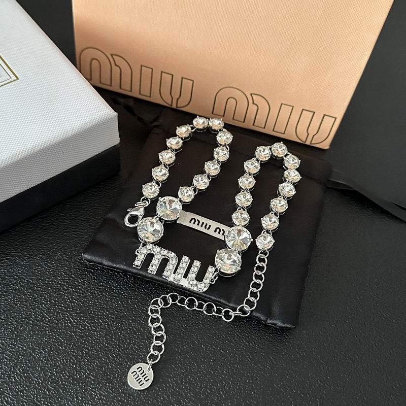 MiuMiu Necklace 10lyr4